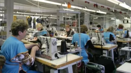 Արթիկում և Գյումրիում կասեցվել է կարի 4 արտադրամասերի գործունեությունը