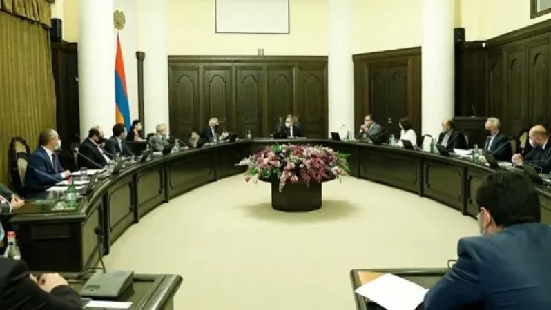 Վարչապետի մոտ քննարկվել են բիզնեսի համար շահութահարկի գծով առավել նպաստավոր պայմանների ստեղծման հնարավորությունները