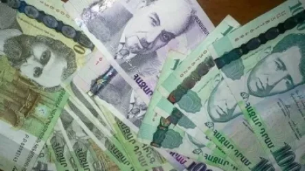 Գյումրիի բնակարանից հափշտակել էր 1 միլիոն 700 հազար դրամ եւ 8000 դոլար. մանրամասներ