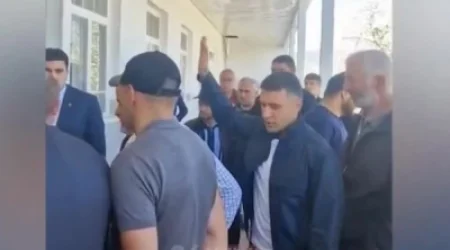 ՏԵՍԱՆՅՈՒԹ. Փաշինյանի ախրանան փորձում է թույլ չտալ Սուրեն Պետրոսյանին մասնակցել ոսկեպարցիների հետ հանդիպմանը. ԶԼՄ