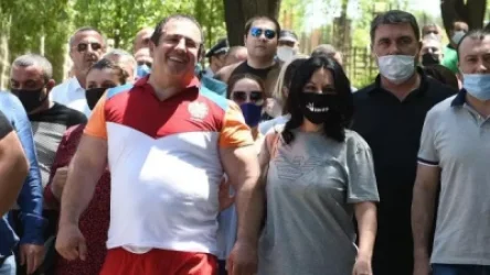 Գագիկ Ծառուկյանին անձեռմխելիությունից զրկելու հարցով ԱԺ դիմելու որևէ քաղաքական որոշում չկա և չի կարող լինել. Դատախազություն