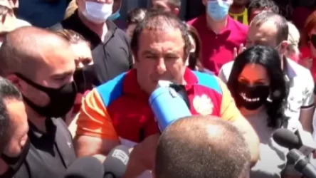 Հայաստանում Գագիկ Ծառուկյանի աջակիցները պահանջել են Նիկոլ Փաշինյանի հրաժարականը. «РИА Новости»-ն անդրադարձը