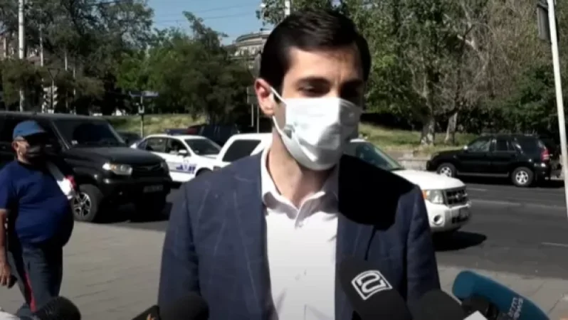 Դավիթ Խաժակյանին բերման են ենթարկել