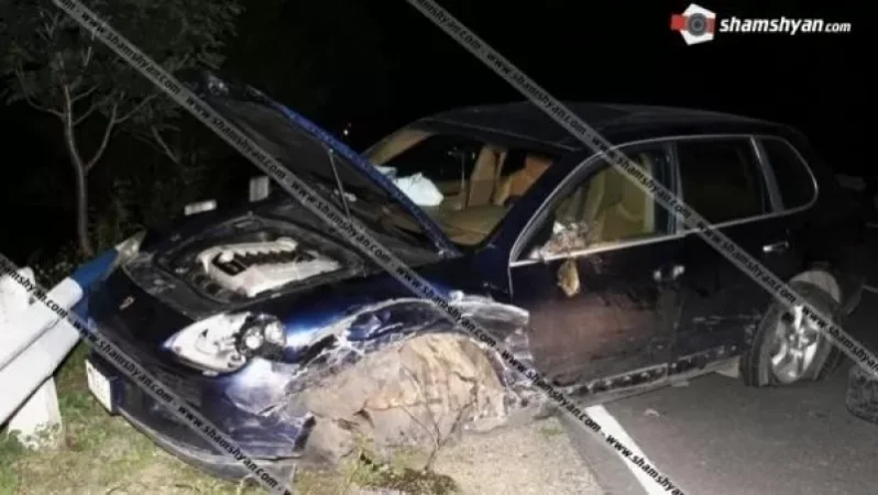 Լոռիում բախվել են «Porsche Cayenne»-ն ու «Lada»-ն