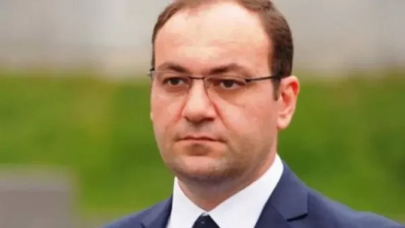 Փաշինյանը հանձնարարել է բերման ենթարկել Արթուր Վանեցյանին ուղեկցող թիկնապահներին