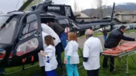 Երկրորդ հարկից ցած ընկած 5-ամյա երեխան Գորիսից սանիտարական ուղղաթիռով տեղափոխվել է Երևան