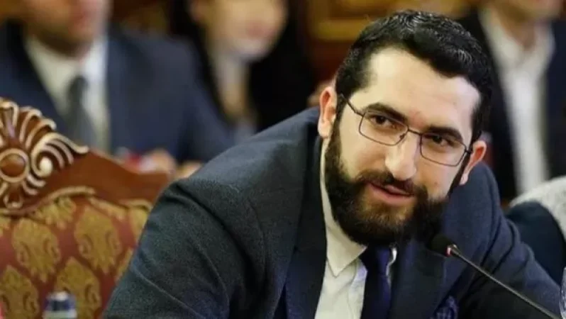 Խաղաղության պատրաստվող տգետներին ստիպված եմ հիշեցնել, որ թուրքերը շատ են «սիրում» մեր նման խաղաղասերներին. թուրքագետ Վարուժան Գեղամյան