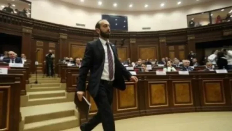 Սահմանադրության փոփոխության հարցով այսօր ԱԺ-ն արտահերթ նիստ կգումարի