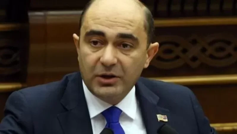 «ժողովուրդ». Իշխանությունները մինչև ուշ գիշեր համոզել են Մարուքյանին