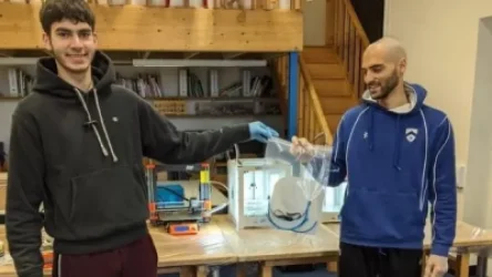 Լոնդոնում ուսանող Ձավարյան եղբայրները նորարարական դիմակներ են պատրաստել և 30 000 հատ ուղարկել Հայաստան