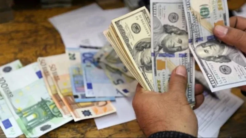 Ռուբլին թանկացել է, դոլարը՝ էժանացել․ փոխարժեքը՝ այսօր