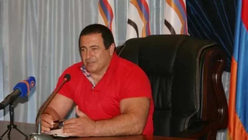 Գագիկ Ծառուկյանը մեկուսացել է իր առանձնատանը, նա բժիշկների հսկողության տակ է. պաշտպան. NEWS