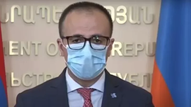 Ծանր և ծայրահեղ ծանր պացիենտների թիվը գումարային կազմում է մոտ 650 հոգի, նրանցից 47-ը գտնվում է թոքերի արհեստական շնչառության սարքերի տակ. Արսեն Թորոսյան