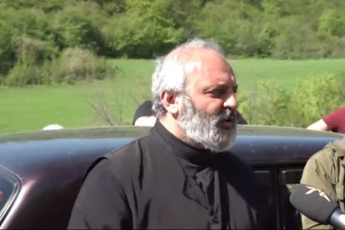 Շատ այլայլված էր, արդեն հասկանալիր էր տեսքից՝ ինչ էր տեղի ունեցել․ Բագրատ Սրբազան