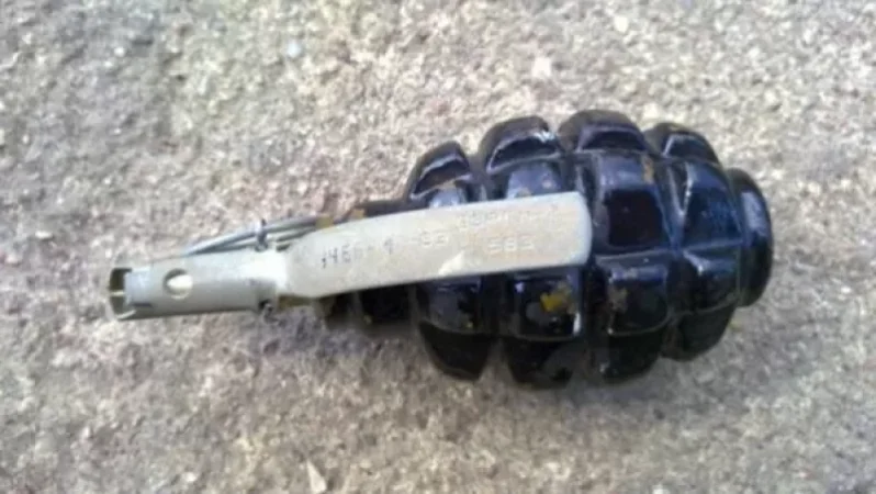 Ոսկերիչների փողոցում հայտնաբերվել է նռնակ առանց պայթուցիչի և 23 հատ 5․45 մմ տրամաչափի փամփուշտ