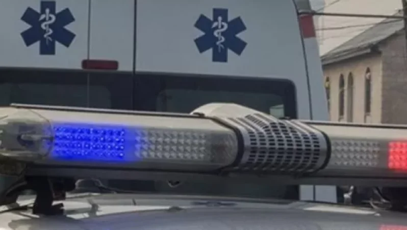 Տիգրան Մեծի պողոտայի և Նար-Դոսի փողոցի խաչմերուկում բախվել են ավտոմեքենան և մոտոցիկլետը․ կա տուժած