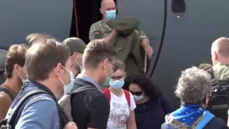 Special Flights Bring Medical Teams from France, Lithuania, Russia, and Italy to Armenia