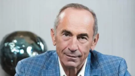 Օգտակար կլինեն նրանց համար, ովքեր հետաքրքրված են պետականաշինությամբ, ազգային ինքնութան պահպանման. Քոչարյանը լուսանկար է հրապարակել