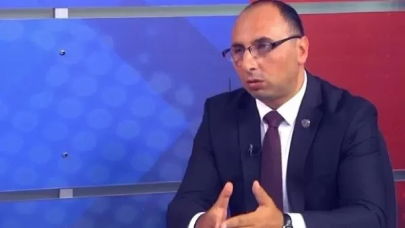 Ալիևը ասում է, որ Հայերը մեկ սանտիմենտրը առաջ չեն գնացել. ասում եմ՝ OK ջան. Կարեն Հովհաննիսյան