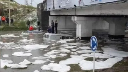 Փրկարարները Գյումրիում ռետինե նավակներ ու մեկ տասնյակից ավելի հրշեջ մեքենաներ են գործի դրել