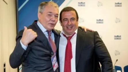 Գագիկ Ծառուկյանը հեռախոսազրույց է ունեցել ՌԴ Պետդումայի պատգամավոր Լեոնիդ Կալաշնիկովի հետ․ ռազմական էսկալացիային առնչվող հարցեր են քննարկվել