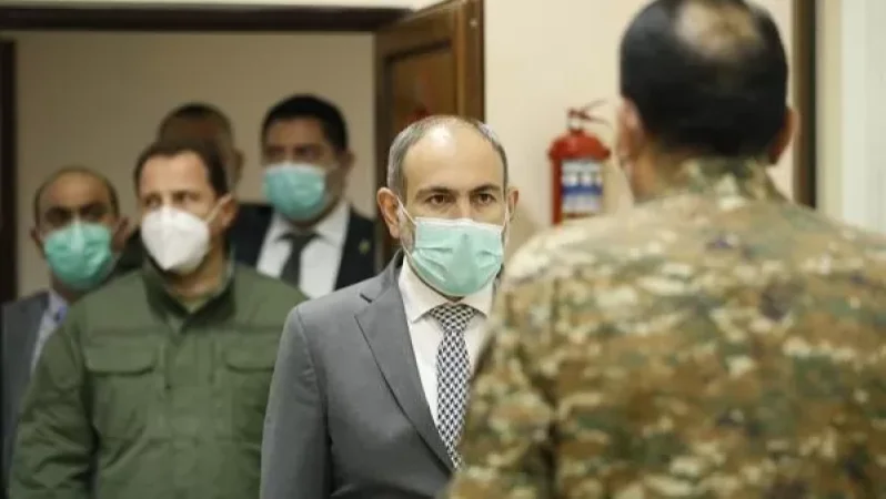 Prime Minister Pashinyan Meets with Leadership of Defense Ministry and Armed Forces