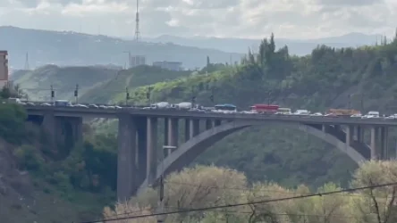 16-ամա տղան նետվել է Երևանի Կիևյան կամրջից․ նա ողջ է մնացել