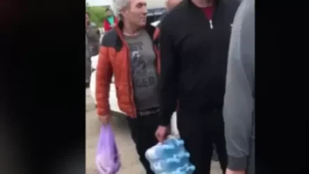 ՏԵՍԱՆՅՈՒԹ. «Ֆուդ Սիթի» շուկայից կեսգիշերին դուրս բերված հայկական ապրանքներով բեռնատարների վարորդներին աջակցում է հայ համայնքը