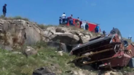 Բագրավան-Անիավան ավտոճանապարհի 6 կմ-ին հացահատիկային «НЕВА СК-5М» մակնիշի կոմբայնը  շրջվել է ձորակը․ կա տուժած