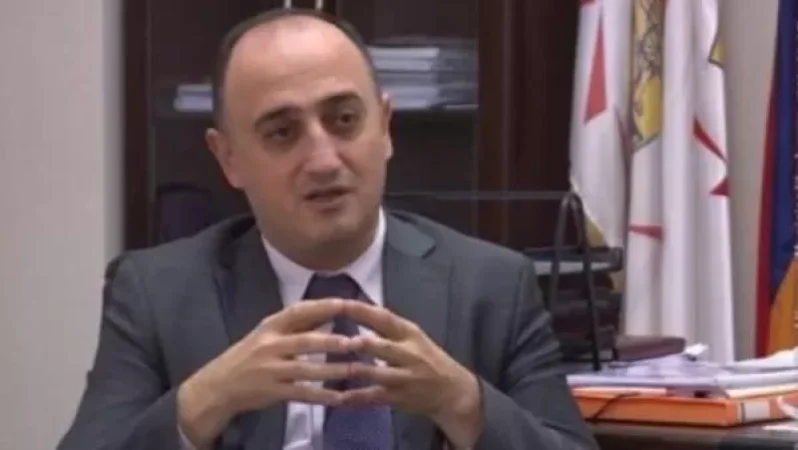 Պաշտոնաթող փոխքաղաքապետը մեկ ամսում պարգևատրվել է 4700 դոլարով․ «Հրապարակ»