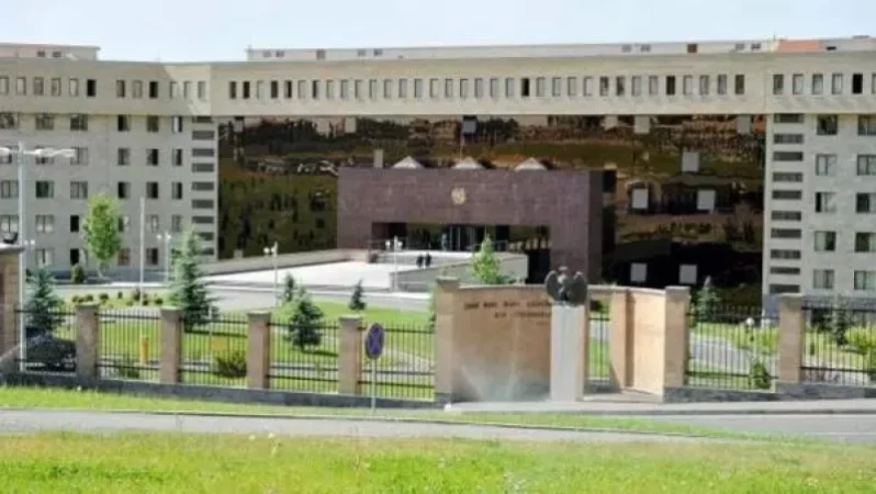 ՊՆ-ն հերքում է ադրբեջանական լրատվամիջոցներում տարածված այն լուրը, թե Ադրբեջանի ԶՈւ–ն հայկական 2 ԱԹՍ է խոցել