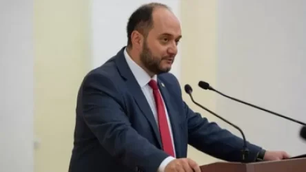 Հարսանիք գնալու ժամանակ ունի, բայց պատասխանելու՝ ոչ. պատգամավորները դժգոհել են․«Ժողովուրդ»