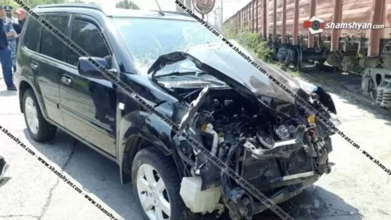 Գեղարքունիքի մարզում բախվել են Nissan XTrail-ն ու բեռնատար գնացքը. Shamshyan