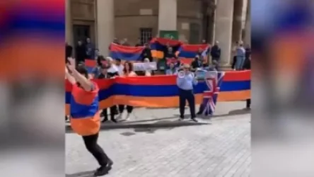 ՏԵՍԱՆՅՈՒԹ. Մեծ Բրիտանիայի Հայ դատի հանձնախմբի ներկայացուցիչների ակցիան՝ BBC-ի դիմաց. բախում ադրբեջանցիների հետ