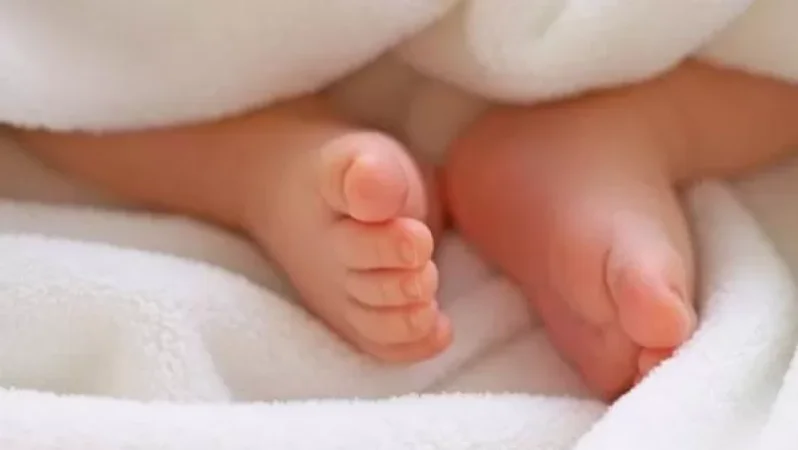 Նորածնին ունեցել է աշխատավայրի զուգարանում, լսելով ճիչը՝ սրբիչը մտցրել բերանը, փաթաթել աղբի տոպրակով. մանրամասներ ՔԿ-ից