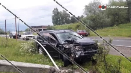 Լոռու մարզում 57-ամյա վարորդը Nissan X-Trail-ով բախվել է բետոնե էլեկտրասյանը և տապալել այն. կա վիրավոր