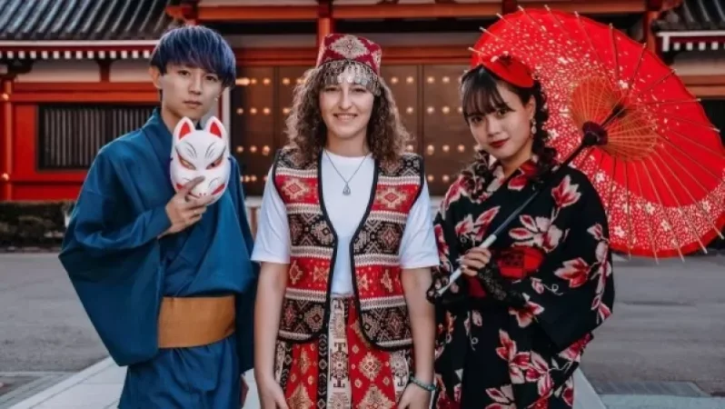 Photos: Armenian Women Hold Flashmob in Traditional Costumes in Tokyo