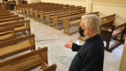 Բեյրութի պայթյունից վնասվել են Անթիլիասի Մայր տաճարի դռները, ջահերը, պատուհանները