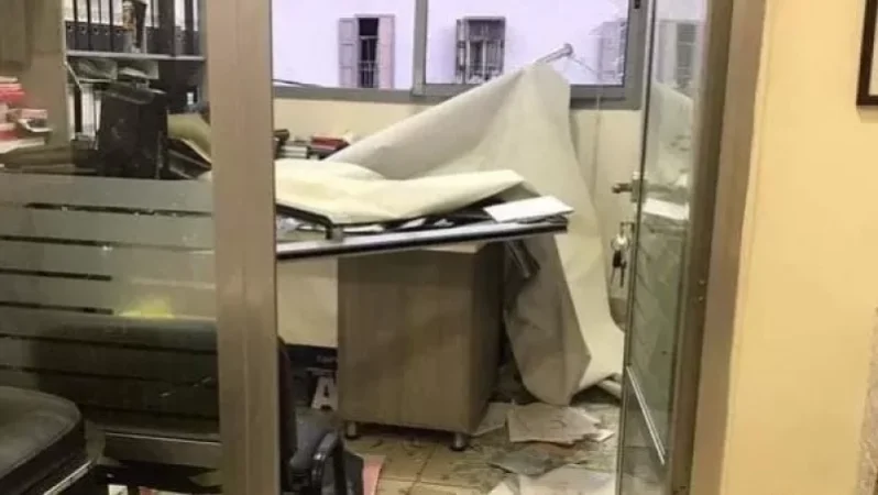 «Ազդակ» օրաթերթի խմբագրությունը՝ պայթյունից հետո