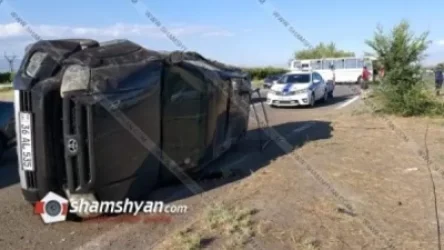 Խոշոր ավտովթար Արմավիրի մարզում. բախվել են մարդատար ավտոբուսն ու Toyota-ն.ավտոբուսում եղել է 40 ուղևոր