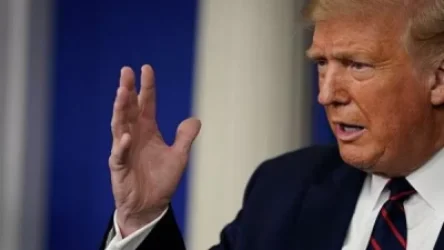 Դեռահասների խումբը AK-47 ինքնաձիգերով զինված ներխուժել է  Դոնալդ Թրամփի առանձնատան տարածք