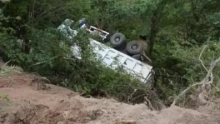 Խոշոր վթար Արցախում. մեքենան գլորվել է ձորը, վարորդի վիճակը ծանր է