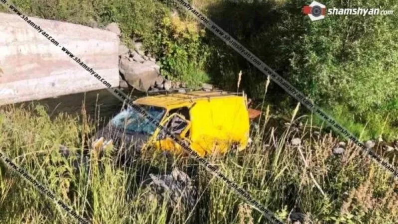 Ողբերգական ավտովթար. վարորդի երկվորյակ եղբայրը տեղում մահացել է, քույրն ու ինքն էլ տեղափոխվել են