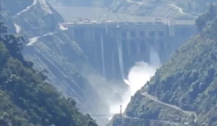 Հնդկաստանը բացել է Չենաբ գետի ամբարտակի ջրարգելակը