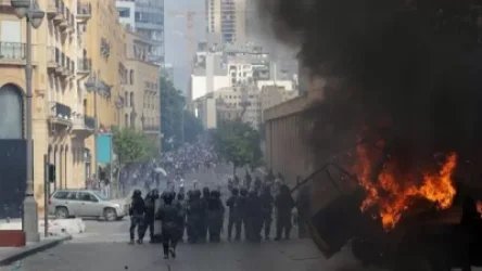 Բեյրութը դարձել է մարտադաշտ. ցուցարարների և ոստիկանների բախման պատճառով կա 109 տուժած