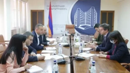 Վահան Քերոբյանն ընդունել է Հայաստանում Ֆրանսիայի արտակարգ և լիազոր դեսպանին