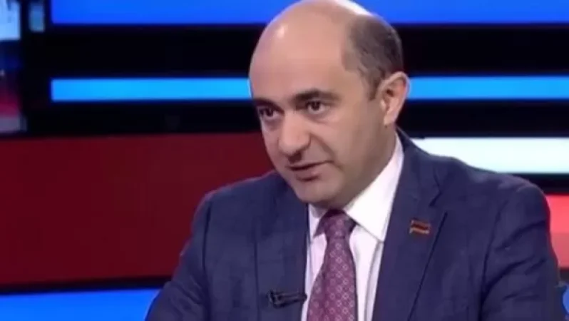 Մարուքյանը Խնձորեսկի ճոճվող կամուրջ տանող ճանապարհի հարցով դիմել է Սուրեն Պապիկյանին