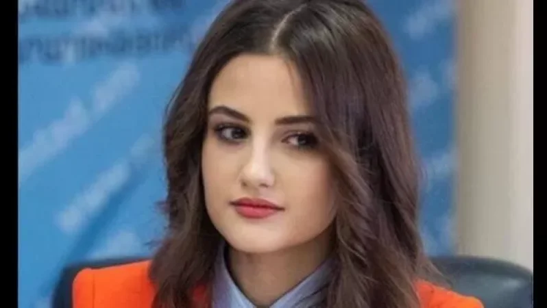 Կնորոգվի 3,2 կմ երկարությամբ ճանապարհ, որն իր մեջ ներառում է նաև ճոճվող կամուրջ տանող ճանապարհը. Մուրադյանը՝ Մարուքյանին