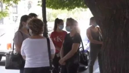 Ռուսաստանաբնակ հայերը  բողոքի ակցիա են իրականացնում կառավարության դիմաց