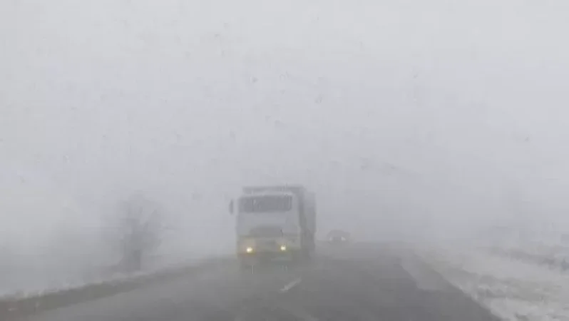 Ճամբարակի լեռնանցքում խիտ մառախուղ է. ՏԿԵ նախարարությունը վարորդներին հորդորում է երթևեկելիս լինել զգույշ